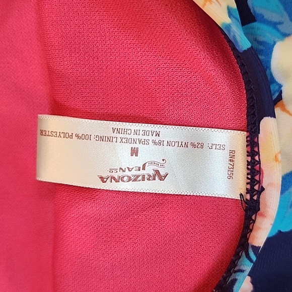 2pc Arizona swim suit top is a small bottom medium - Picture 7 of 8